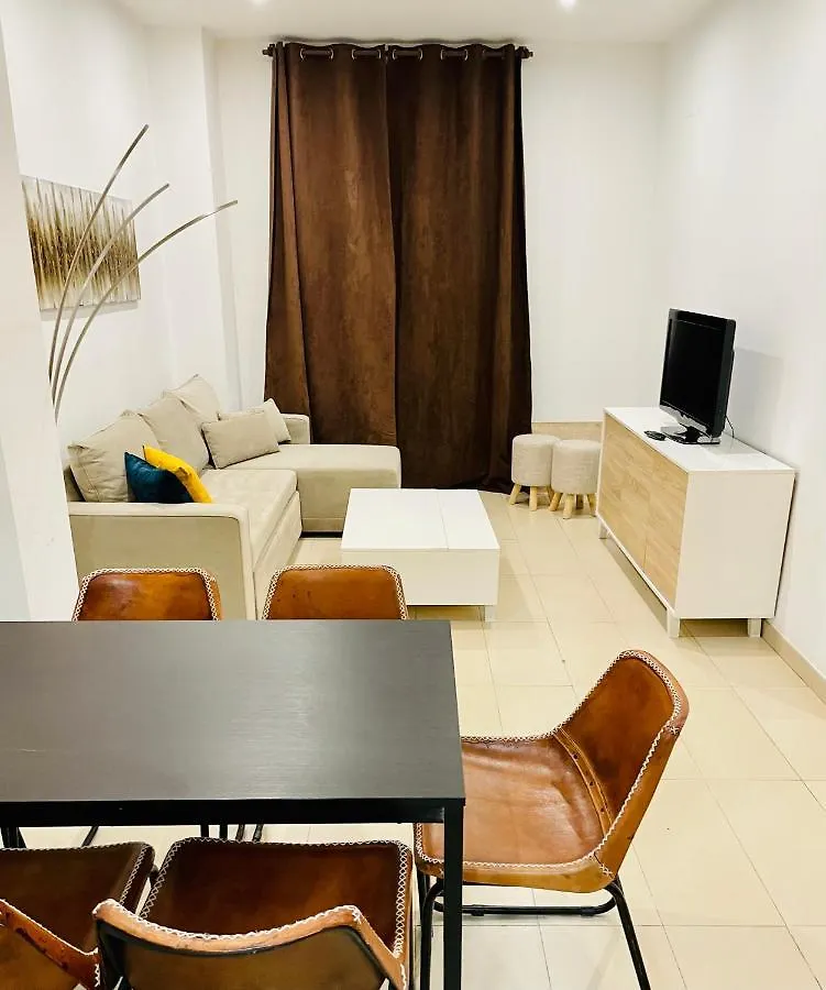 Be Suites Centro Granada Apartment