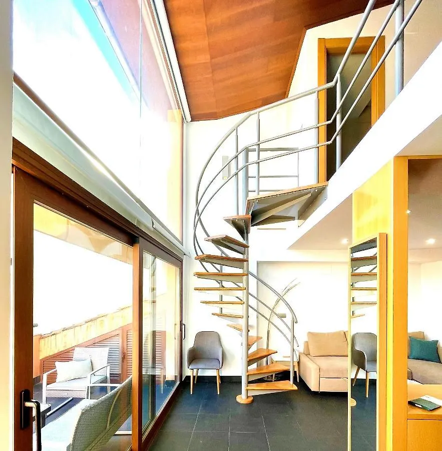 Be Suites Centro Grenada 0*,  Hiszpania